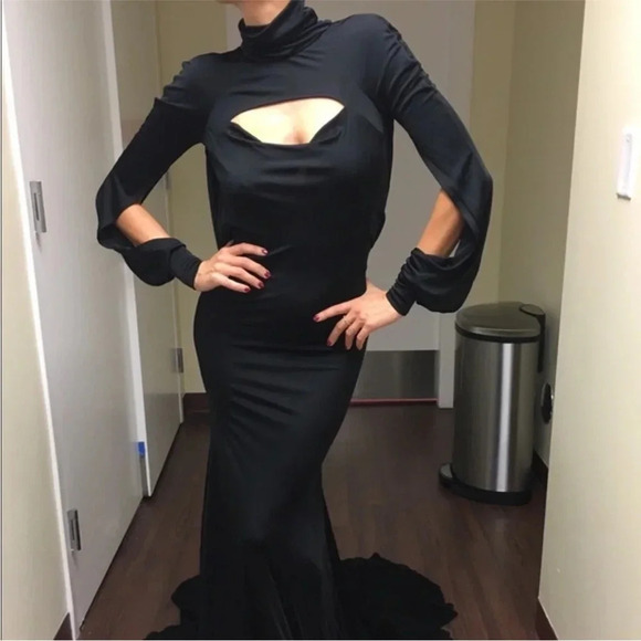 black gown w/ train long sleeve dramatic statement dress like Beyoncé wore sz 8 - Picture 13 of 17